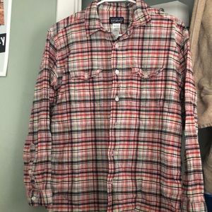 Patagonia Casual Button Down Small